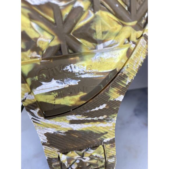 Converse Sneakers Womens 7 Chuck Taylor CT Army Green Lift Platform Hi Casual - Picture 10 of 12